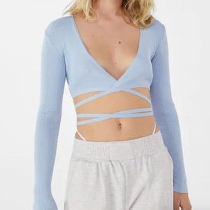 BERSHKA Cropped ballet jacket with bow